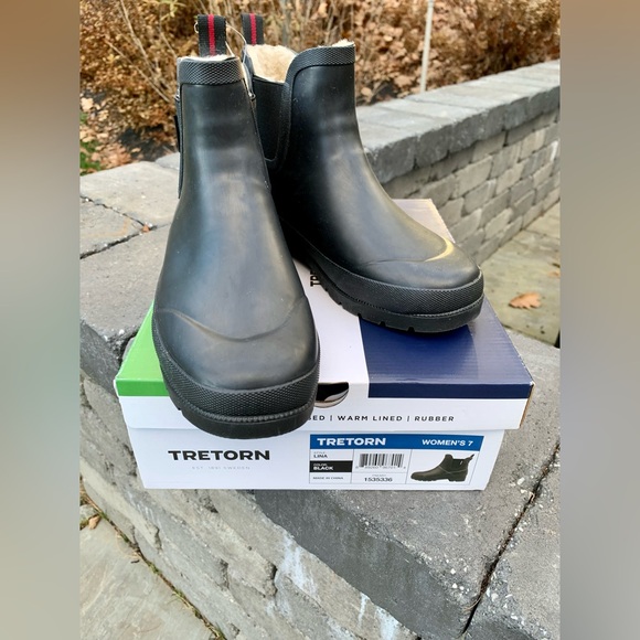 New in Box TRETORN LINA Faux Fur Lined Short Black Rain Boots,7 M Womens - Picture 15 of 15